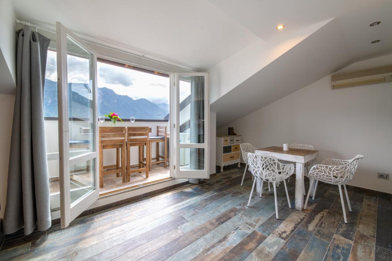 Max Apartment Bellagio Bagian luar foto
